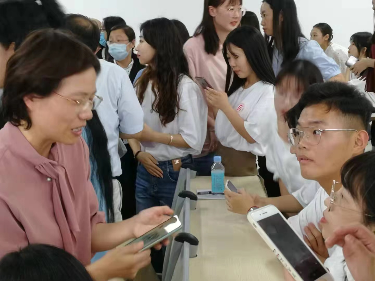 william威廉中文官网